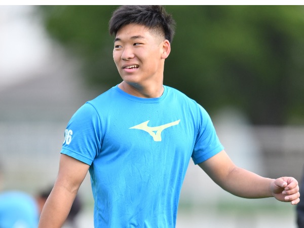 一年生紹介 海老澤琥珀｜ニュース｜明治大学ラグビー部公式