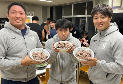 お肉の差し入れを頂きました