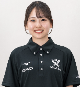 細田　真由