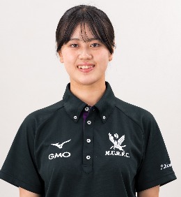川村　育穂